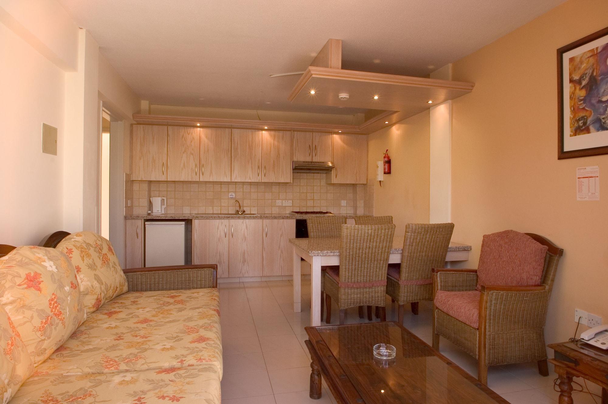 Senator Hotel Apartments - Adults Only Ayia Napa Exteriér fotografie