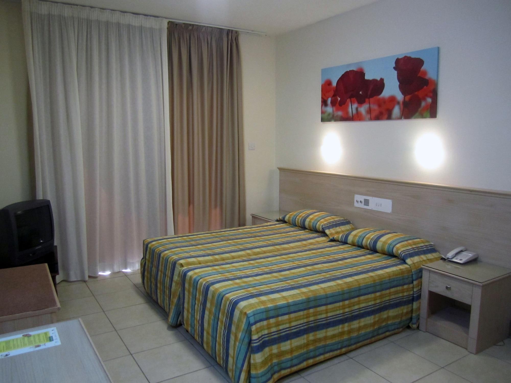 Senator Hotel Apartments - Adults Only Ayia Napa Exteriér fotografie